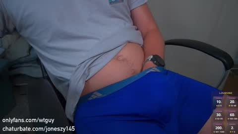 Snapshot of joneszy145 chatting on October 1, 2025, 2:06 am WhteGuy online show from October 1, 2025, 2:06 am