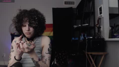 jonmessfan online show from November 4, 2025, 6:12 am