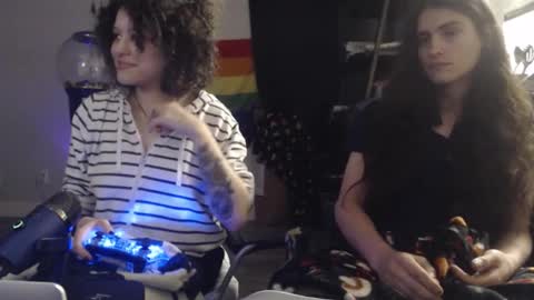 jonmessfan online show from November 5, 2025, 11:43 am