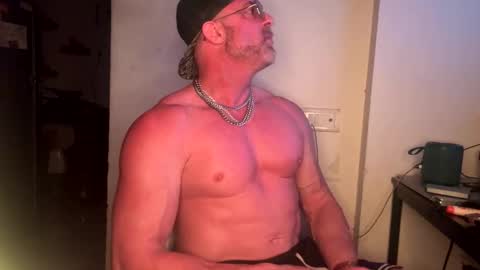 Jonny Cockfill online show from November 19, 2025, 10:10 pm