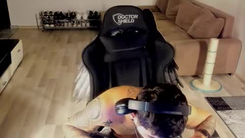 jonnyporn1 online show from December 16, 2025, 9:20 pm