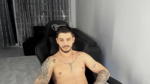 jonnyporn1 online show from February 25, 2026, 4:22 am