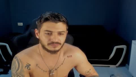 jonnyporn1 online show from March 6, 2026, 9:33 pm