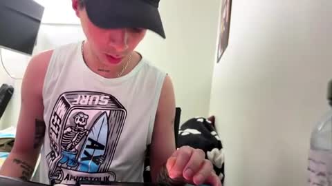 Snapshot of jonnyvamp chatting on June 17, 2026, 4:59 am jonnyvamp online show from June 17, 2026, 4:59 am