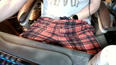 Jonathon Swift online show from April 20, 2026, 4:37 am