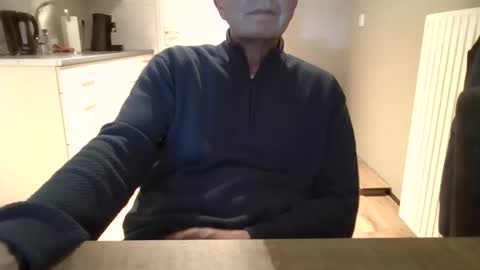 Snapshot of jop55 chatting on April 11, 2026, 12:20 pm Jop55 online show from April 11, 2026, 12:20 pm