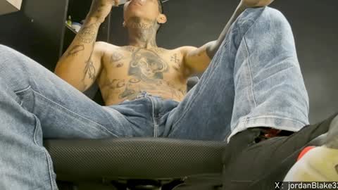 jordan33blake online show from January 10, 2025, 11:11 am