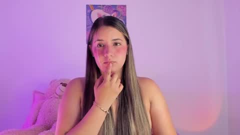 JORDY AND SOFI online show from April 22, 2026, 9:27 pm