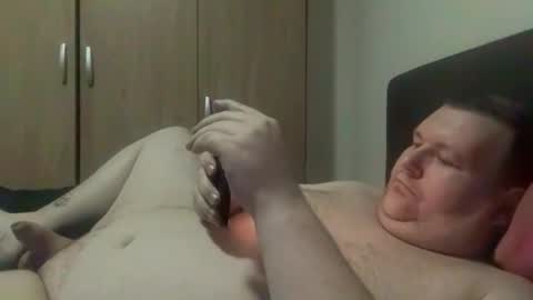 Joris bigass smalldick chubby new online show from December 17, 2025, 11:11 pm