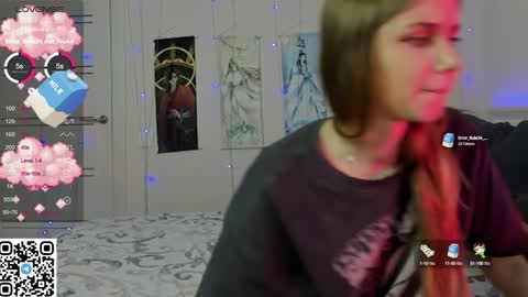 Mila online show from January 30, 2025, 8:10 pm