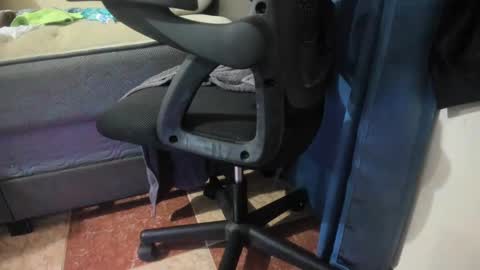 jortiz69x online show from December 5, 2024, 4:20 am