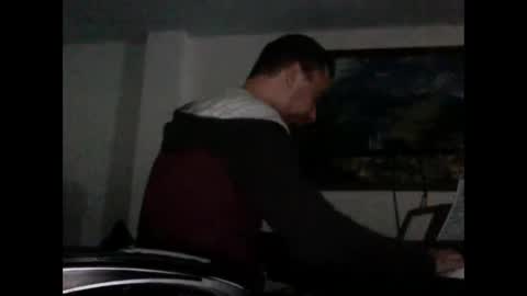 jose1234563 online show from December 15, 2024, 4:40 am