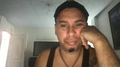 jose1234563 online show from November 2, 2025, 10:01 pm