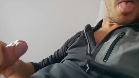 jose_985 online show from January 11, 2026, 2:00 pm