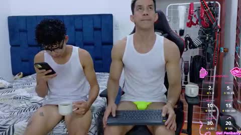 jose_rumbero91 online show from November 25, 2025, 12:16 pm