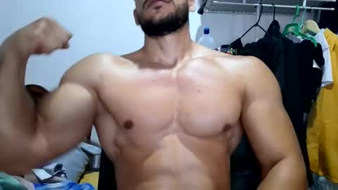 josefit06 online show from October 10, 2025, 3:22 pm
