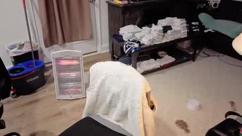 Josef online show from March 19, 2026, 2:59 am