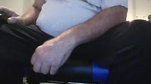 Snapshot of josehosebb chatting on December 31, 2024, 8:04 am josehosebb online show from December 31, 2024, 8:04 am