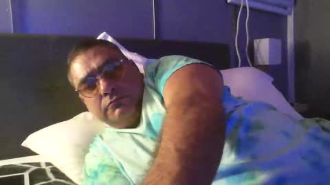 Snapshot of josehosebb chatting on January 19, 2025, 11:21 pm josehosebb online show from January 19, 2025, 11:21 pm