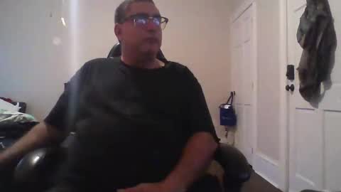 Snapshot of josehosebb chatting on February 4, 2026, 11:09 pm josehosebb online show from February 4, 2026, 11:09 pm