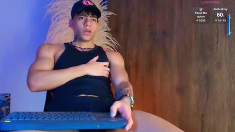 Josep online show from November 3, 2025, 11:04 pm