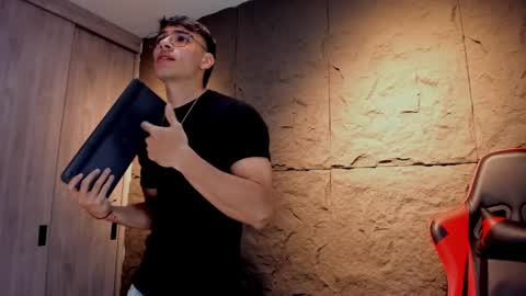 JOSEPH  online show from March 8, 2025, 12:52 pm