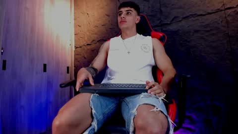 JOSEPH  online show from November 8, 2025, 11:43 am