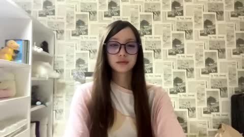 Jasmine online show from May 12, 2026, 3:20 pm