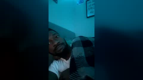 Snapshot of josephlongwat29 chatting on July 26, 2026, 12:19 am josephlongwat29 online show from July 26, 2026, 12:19 am