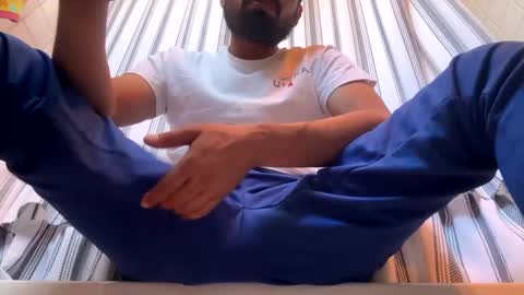 josephs1990 online show from October 16, 2025, 9:05 pm