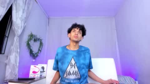 Jose online show from October 8, 2025, 7:22 pm