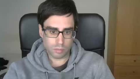 Snapshot of josevd chatting on January 20, 2025, 2:57 pm Jose online show from January 20, 2025, 2:57 pm