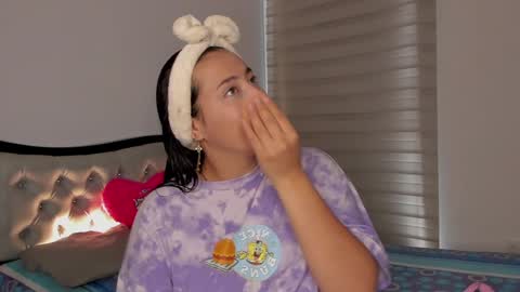 Dilany Josh online show from February 8, 2025, 3:42 pm