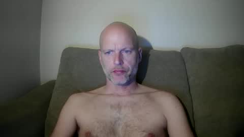 joshking2017 online show from January 31, 2025, 9:27 am