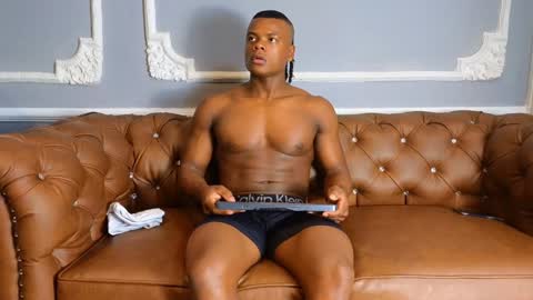 Snapshot of joshloganx chatting on December 2, 2024, 12:40 pm joshloganx online show from December 2, 2024, 12:40 pm