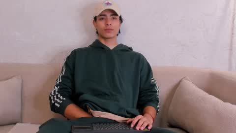 Snapshot of joshrashford chatting on October 11, 2025, 10:52 pm Josh Rashford online show from October 11, 2025, 10:52 pm