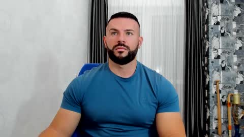 joshuamuscle69 online show from November 21, 2025, 7:18 am