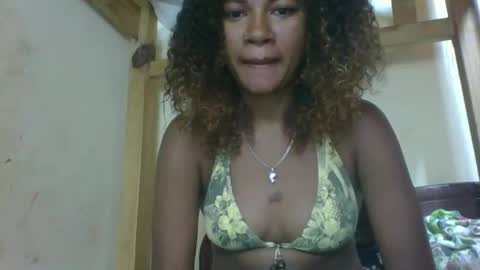 josiane online show from October 26, 2025, 3:34 am