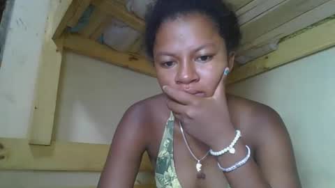 josiane online show from October 27, 2025, 3:43 am