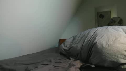 THE Gentleman online show from November 5, 2025, 6:57 am