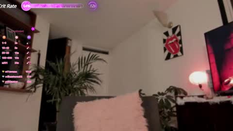 josephine   independent model    online show from March 6, 2025, 10:36 pm