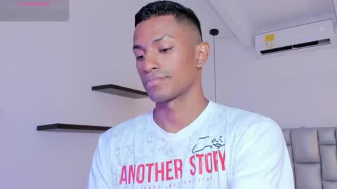 Snapshot of jossjordan chatting on November 22, 2025, 7:13 pm JOSS JORDAN online show from November 22, 2025, 7:13 pm