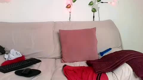 jostin_dark02 online show from February 13, 2025, 5:22 pm