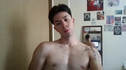 jotarojas1 online show from January 12, 2025, 5:22 pm