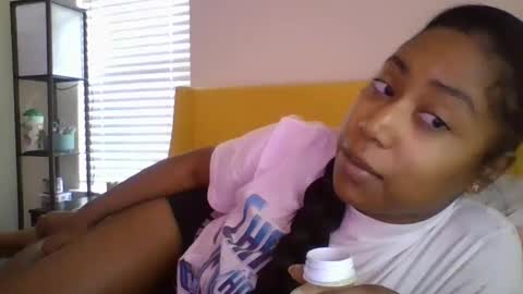 jottijade online show from October 8, 2025, 1:31 pm