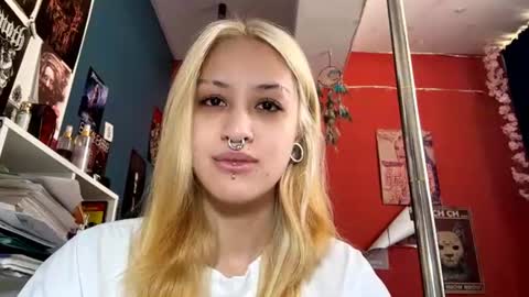 Kimie is here  online show from July 5, 2026, 3:56 am