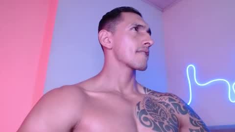  JOYLOPEZFIT online show from December 31, 2024, 4:14 pm