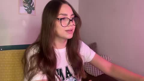 Snapshot of joyandlove chatting on January 15, 2026, 6:44 pm Ti online show from January 15, 2026, 6:44 pm