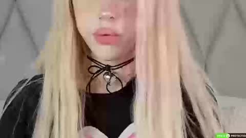 Joy Barker online show from October 8, 2025, 1:42 pm