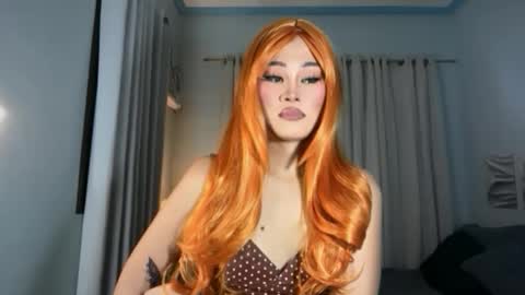 Snapshot of joyslayer69 chatting on June 1, 2026, 11:34 am SOFIA online show from June 1, 2026, 11:34 am